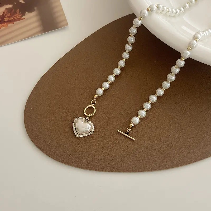 Elegant Pearl Necklace – Heart Pendant with Luxury Imitation Pearls