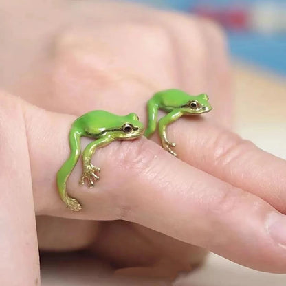 Green Enamel Frog Adjustable Ring – Cute Animal Inspired Jewelry